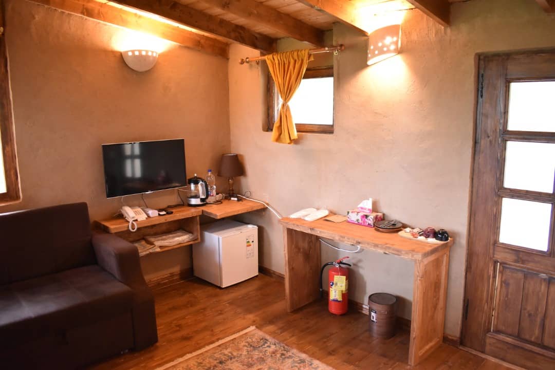 رزرو خانه سنتی بومگردی در روستای کلاچ پا تنکابن - صنوبرvip