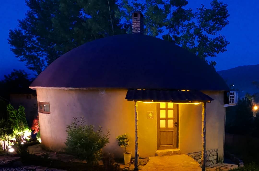 اجاره کلبه سنتی در روستای کلاچ پا تنکابن - بلوط