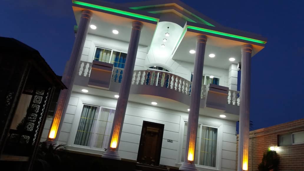 اجاره باغ و ویلا دوبلکس با استخر سرپوشیده در سرخرود