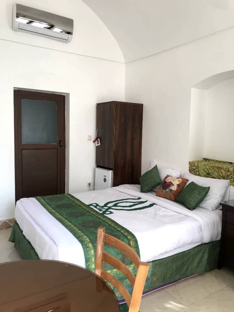 اجاره اتاق سنتی دو تخته در گلسرخ یزد