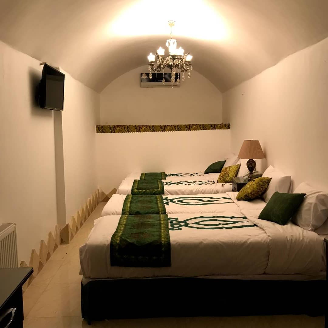 اجاره خانه سنتی چهار تخته در گلسرخ یزد