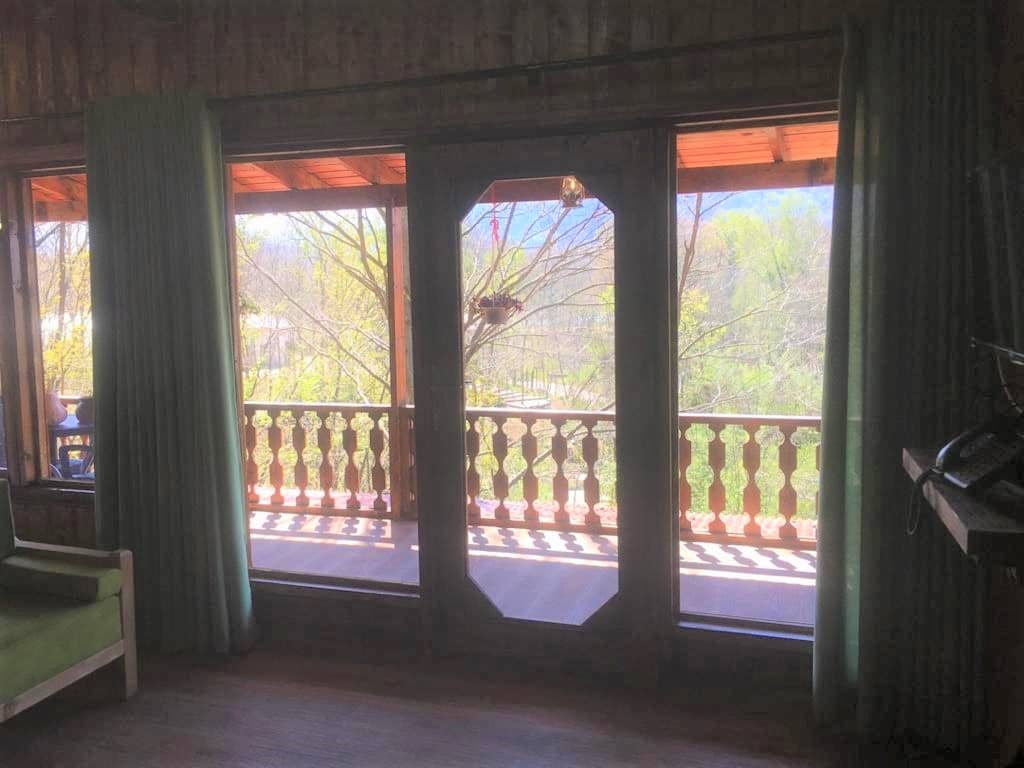 اجاره کلبه چوبی در کوبیجار لاهیجان - دونفره