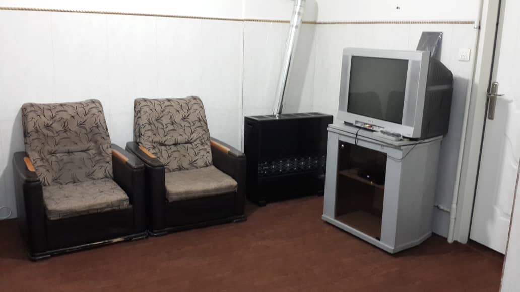 اجاره آپارتمان مبله یک خوابه در راه آهن تهران - طبقه دوم