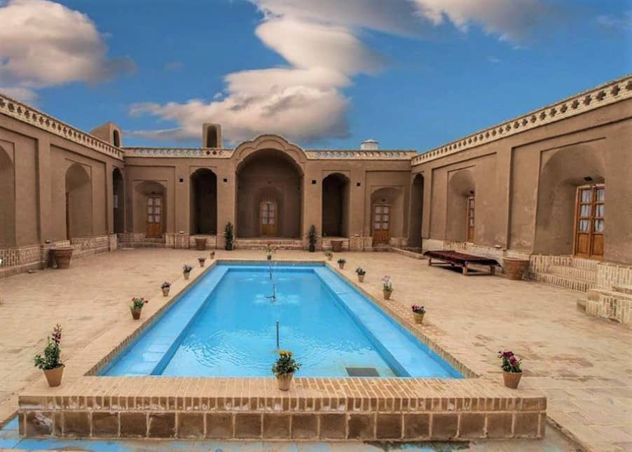 اجاره اقامتگاه بومگردی در جوخواه طبس