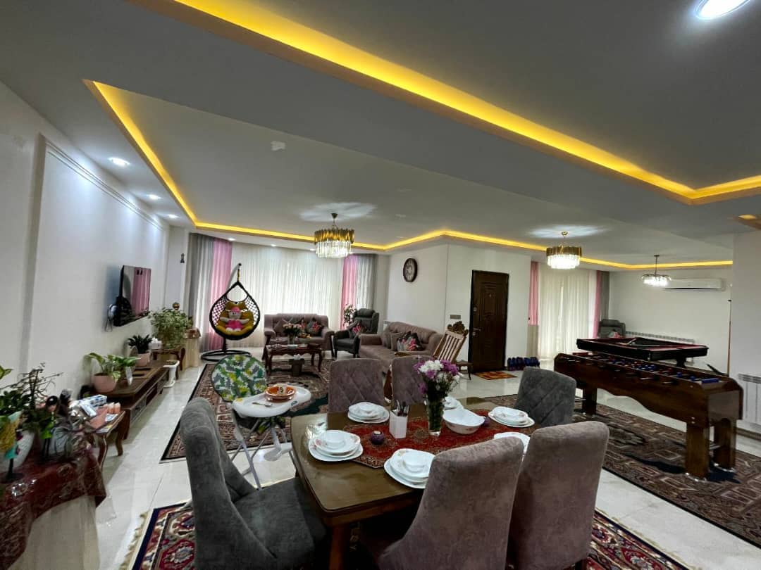 اجاره ویلا با استخر سرپوشیده آبگرم با فضای سنتی در کازینو رامسر