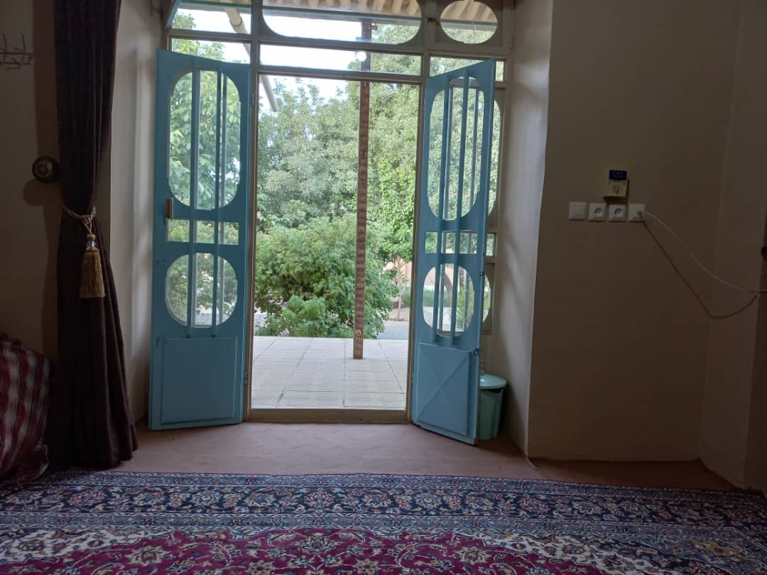 اجاره اتاق سنتی در گندمان - 14 متری