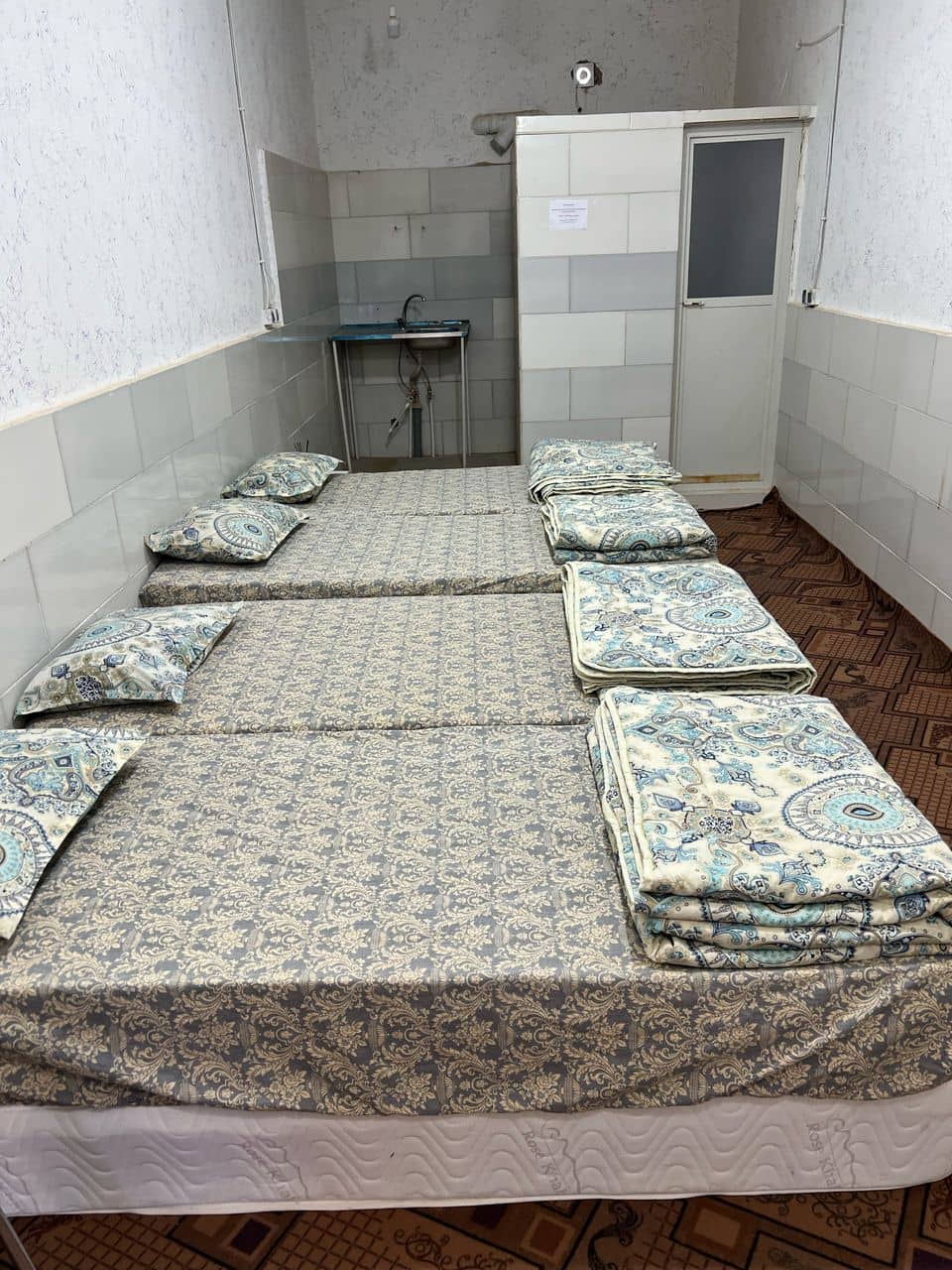 رزرو اتاق سنتی کویری در یزد -چهار تخته