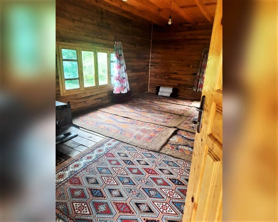 اجاره کلبه چوبی جنگلی در کاردرکلا شیرگاه - مازندران