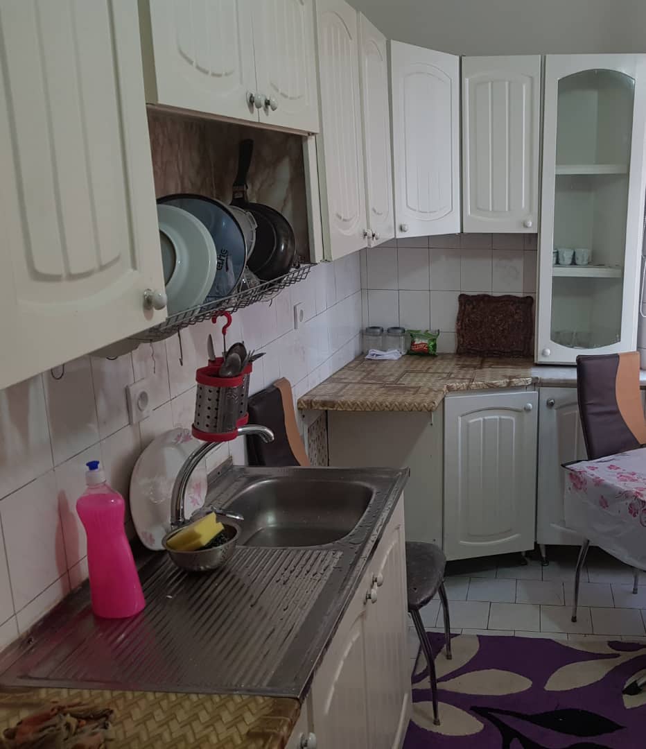 اجاره آپارتمان مبله  یک خوابه صادقیه تهران - شمال غرب طبقه ی سوم