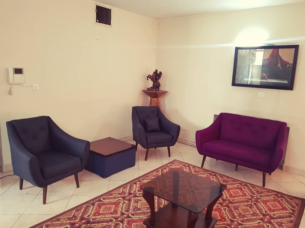 اجاره آپارتمان مبله  یک خوابه صادقیه تهران - شمال غرب طبقه ی سوم