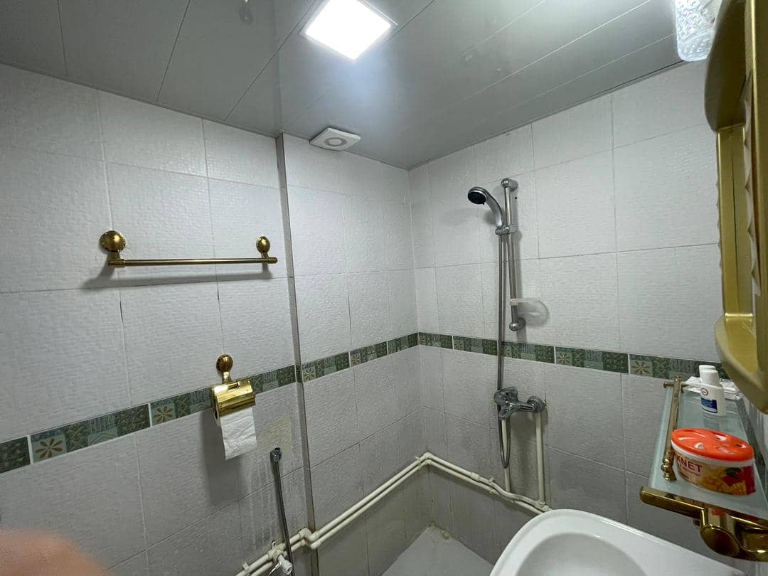 اجاره اتاق دو تخته بدون خواب طبقه دو در ارگ علیشاه - اتاق 203