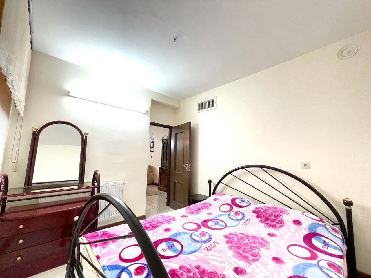 رزرو منزل مبله در بلوار کشاورز اصفهان - آرامش