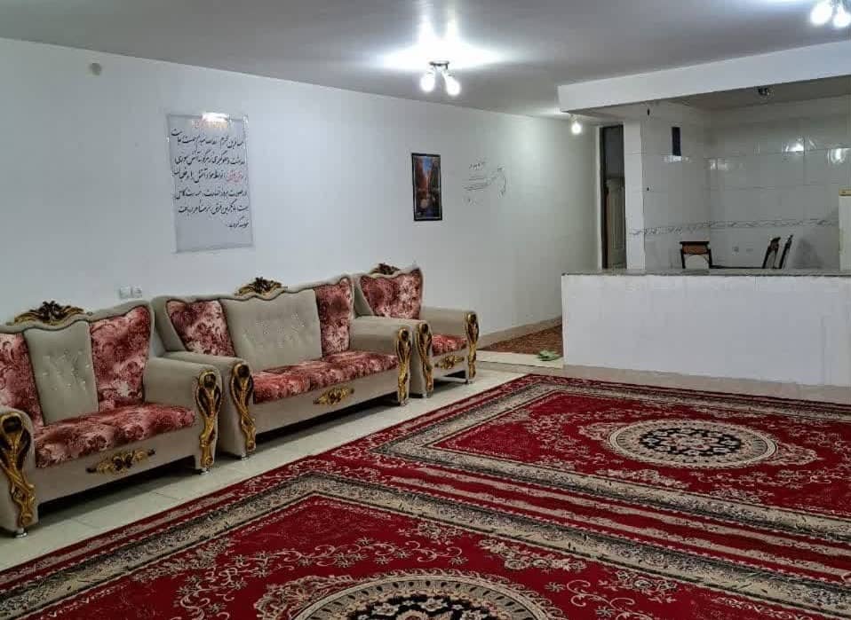 اجاره منزل مبله در قائم طبس-یک خوابه زیر همکف