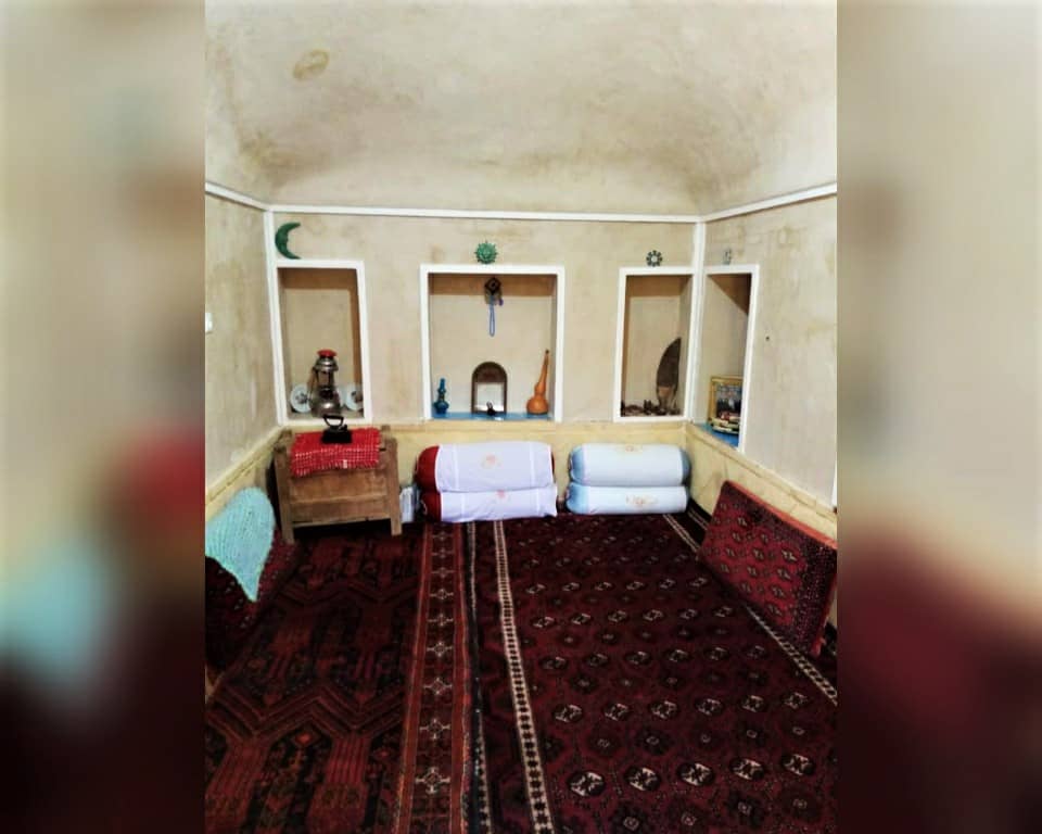 اجاره اتاق سنتی در قوشه دامغان-14 متری