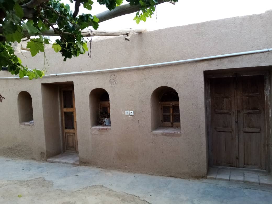 اجاره اتاق بومگردی در قوشه دامغان-9 متری