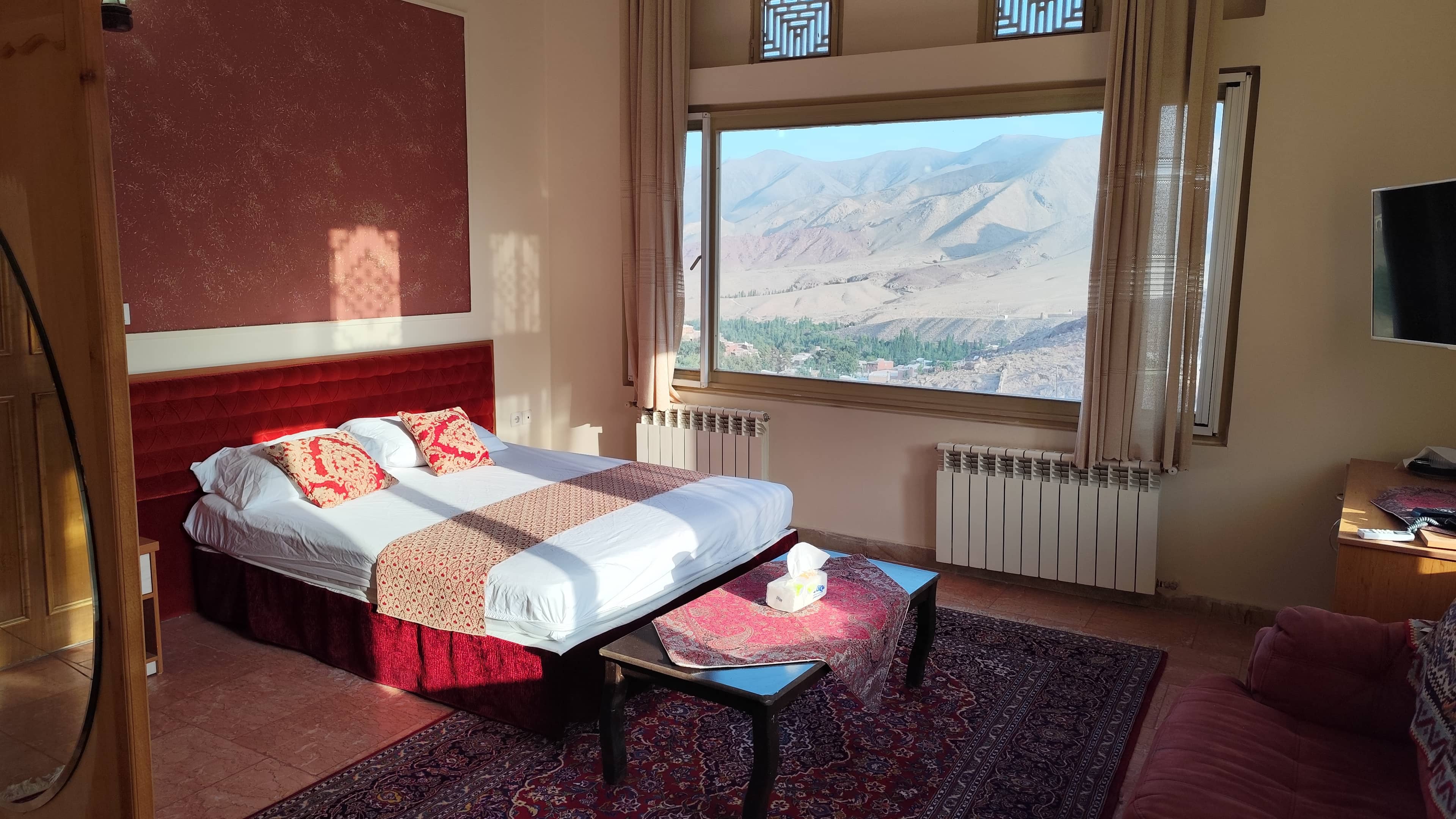 اجاره اتاق سنتی دو تخته در ابیانه نطنز