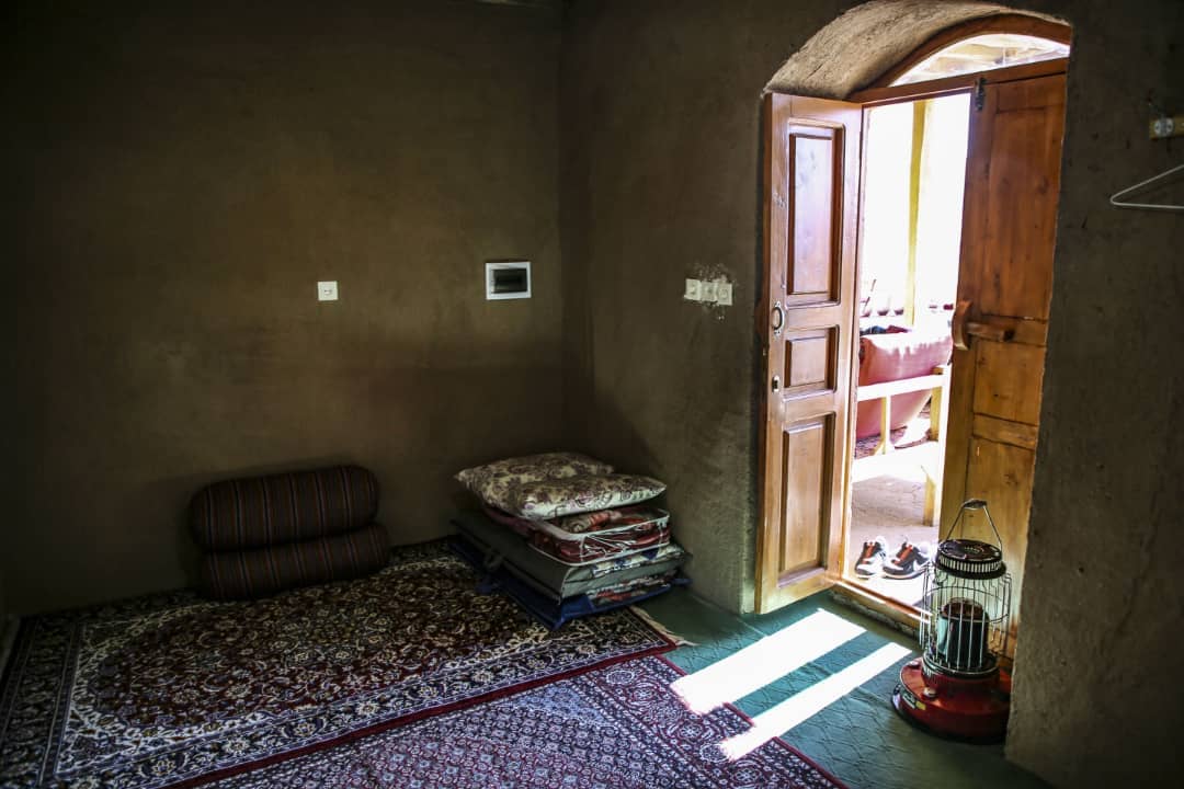 اجاره خانه سنتی در معلم کلایه - اتاق 15 متری