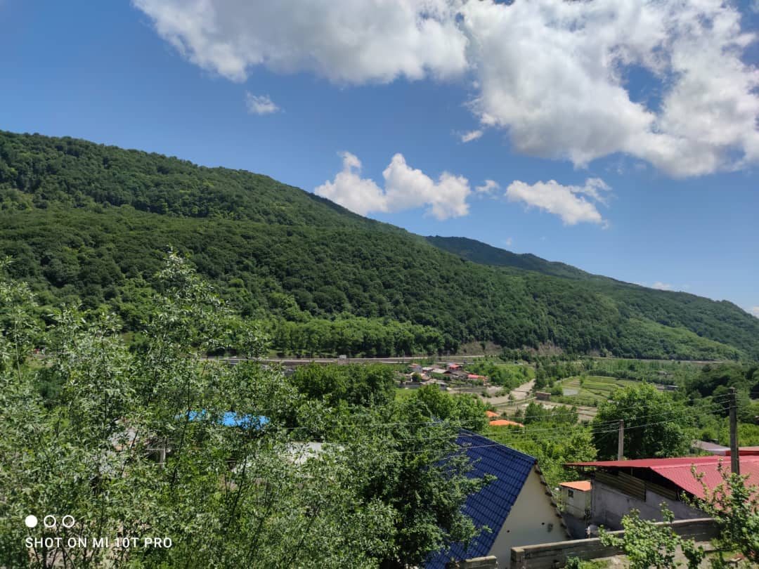 اجاره ویلا مبله جکوزی دار  در روستای مهرورزان _ زیرآب