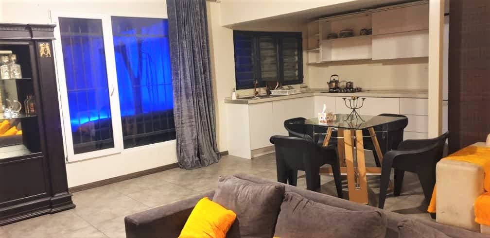 اجاره ویلا بااستخر روباز آبگرم در لواسان