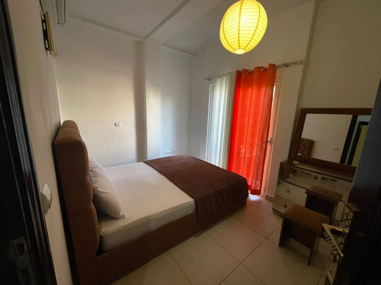 اجاره آپارتمان مبله در شهرک صدف کیش _ نارنجی