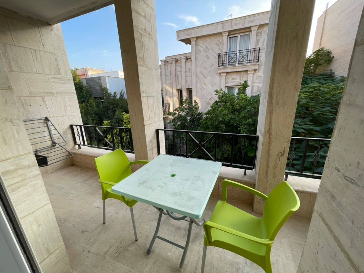 اجاره آپارتمان مبله در شهرک صدف کیش _ بنفش