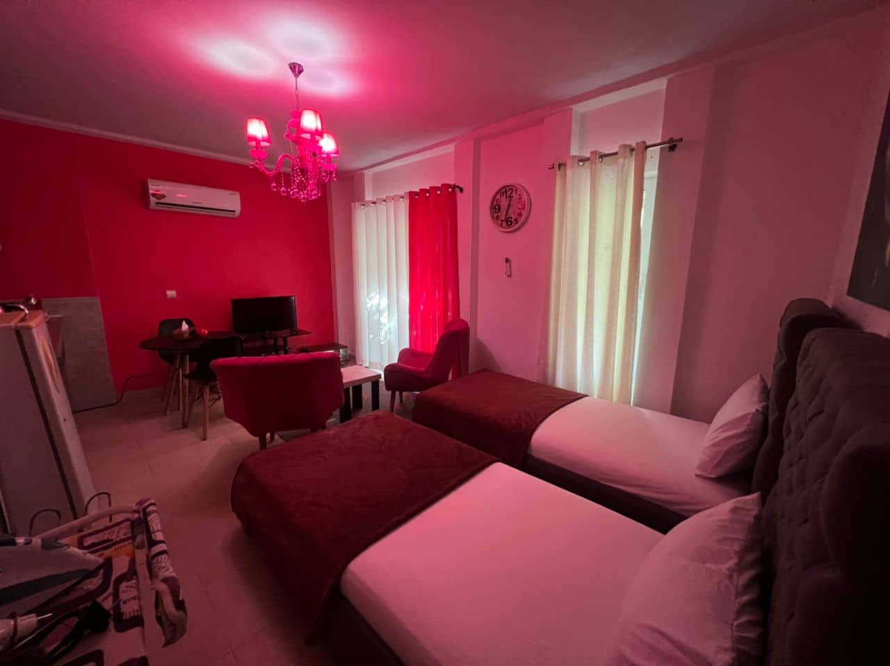 اجاره  سوئیت مبله در شهرک صدف کیش _ صورتی