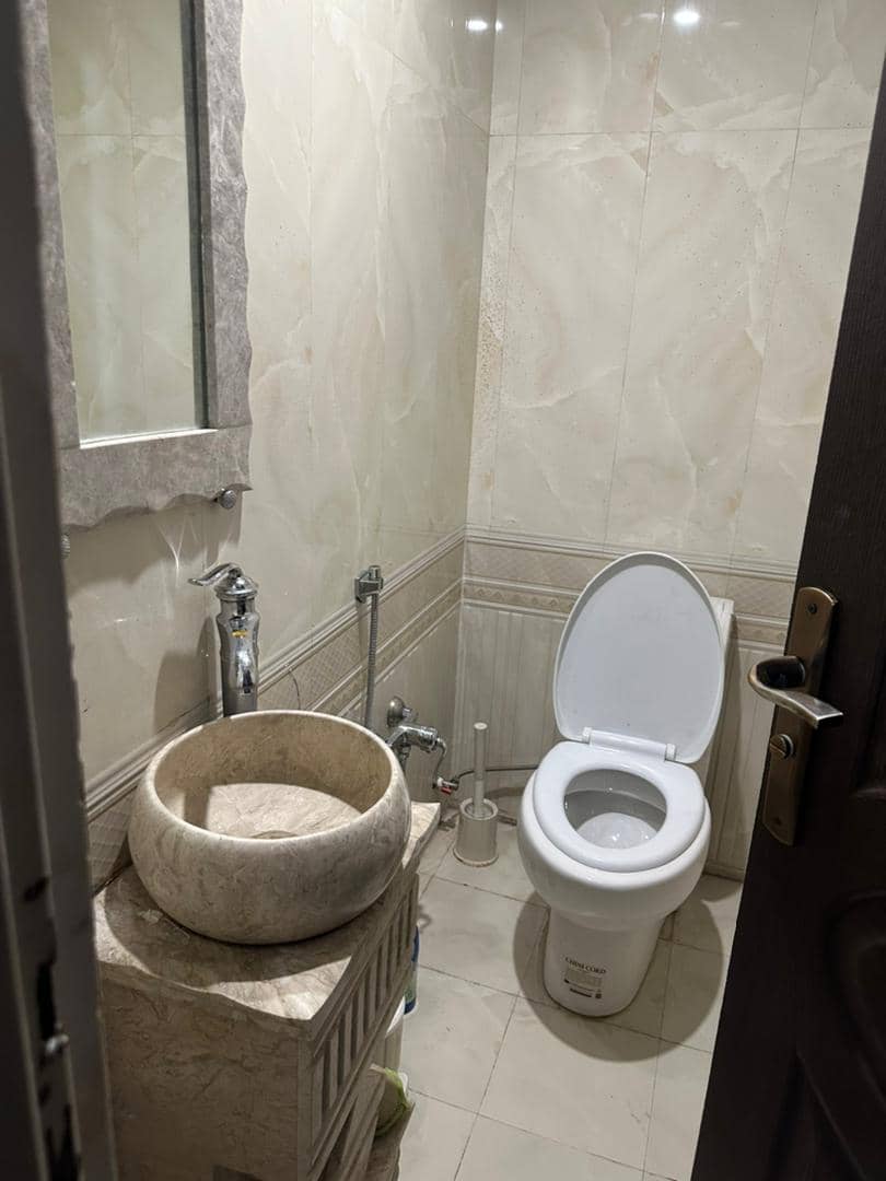 اجاره سوئیت در خیابان اشرف اصفهانی V5 - منطقه 5