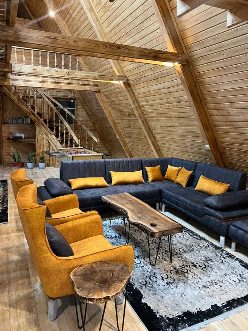 اجاره کلبه سوِئیسی با استخر آبگرم در سادات شهر