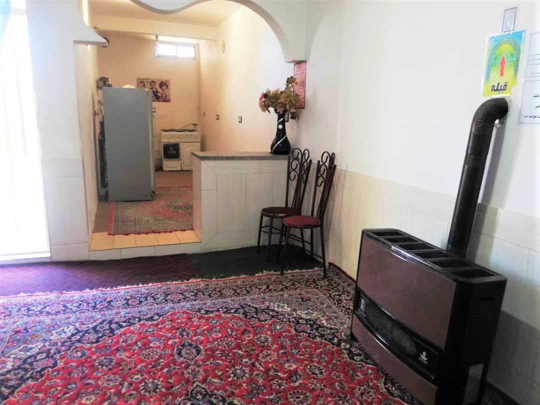 اجاره منزل ویلایی در طالقانی طبس - حیاط دار مبله