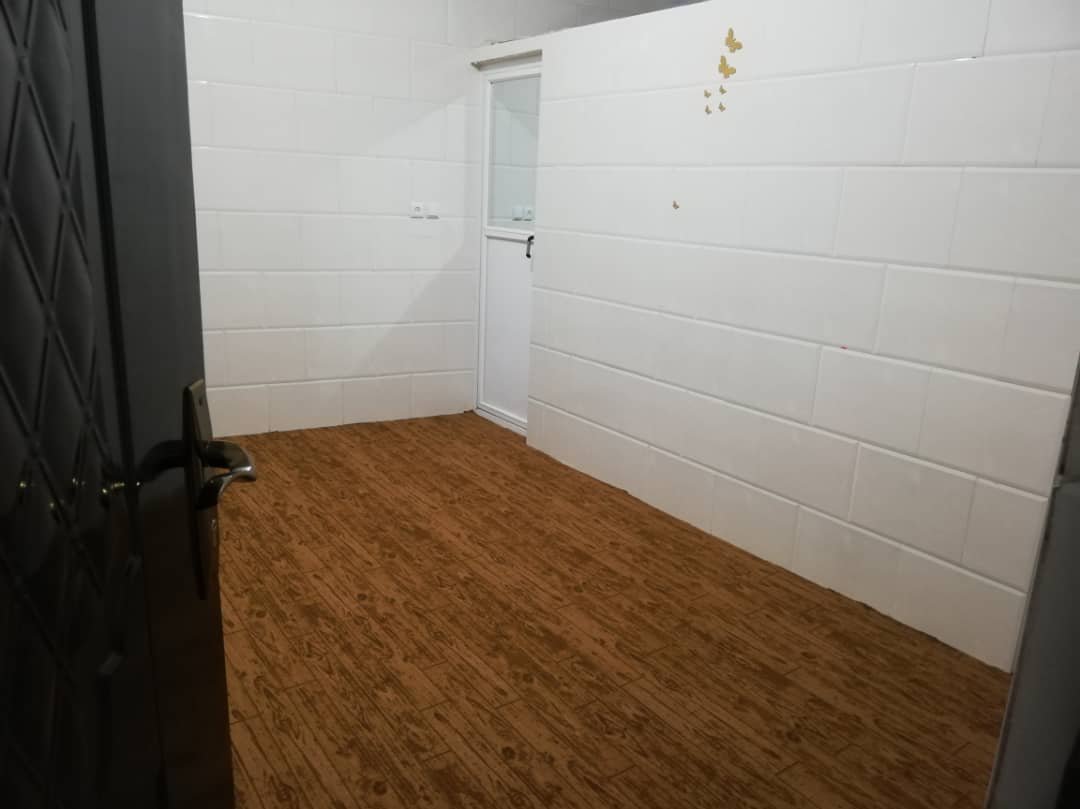 اجاره سوئیت مبله در بازار مرکزی طبس 