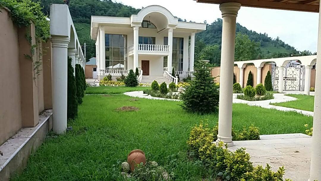 اجاره ویلا دوبلکس با استخر سرپوشیده در قلعه رودخان