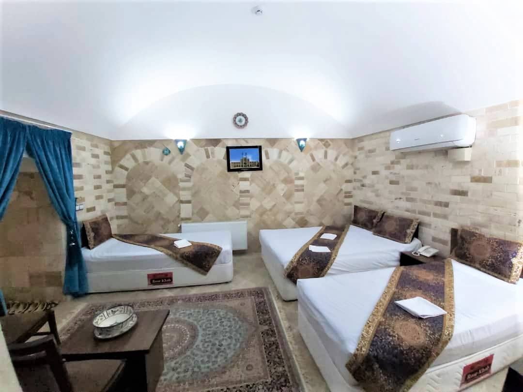 اجاره هتل سنتی چهار تخته در یزد