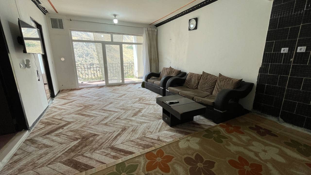 اجاره آپارتمان یک خوابه 70 متری در اورامان تخت-طبقه اول