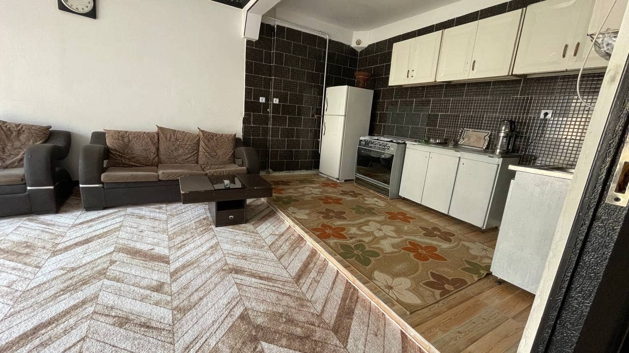 اجاره آپارتمان یک خوابه 70 متری در اورامان تخت-طبقه اول