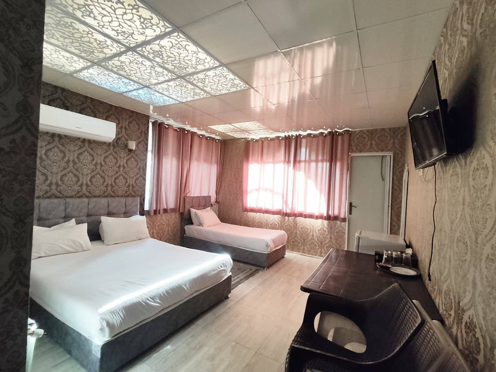 اجاره هتل سه تخته در البرز - کرج