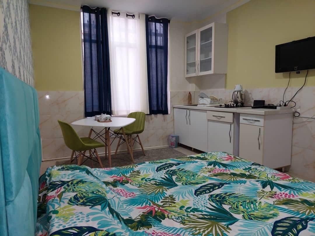 اجاره سوئیت آپارتمان مبله در آزادی - مرکز شهر تهران