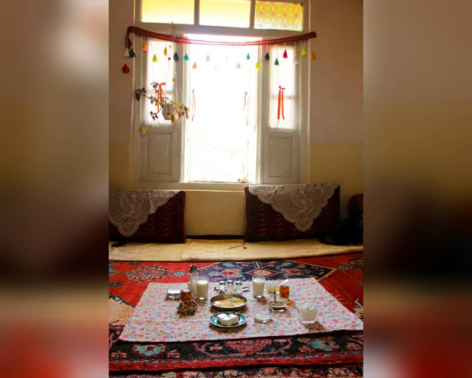 اجاره اتاق سنتی در باباسلطان خوانسار - آسمان