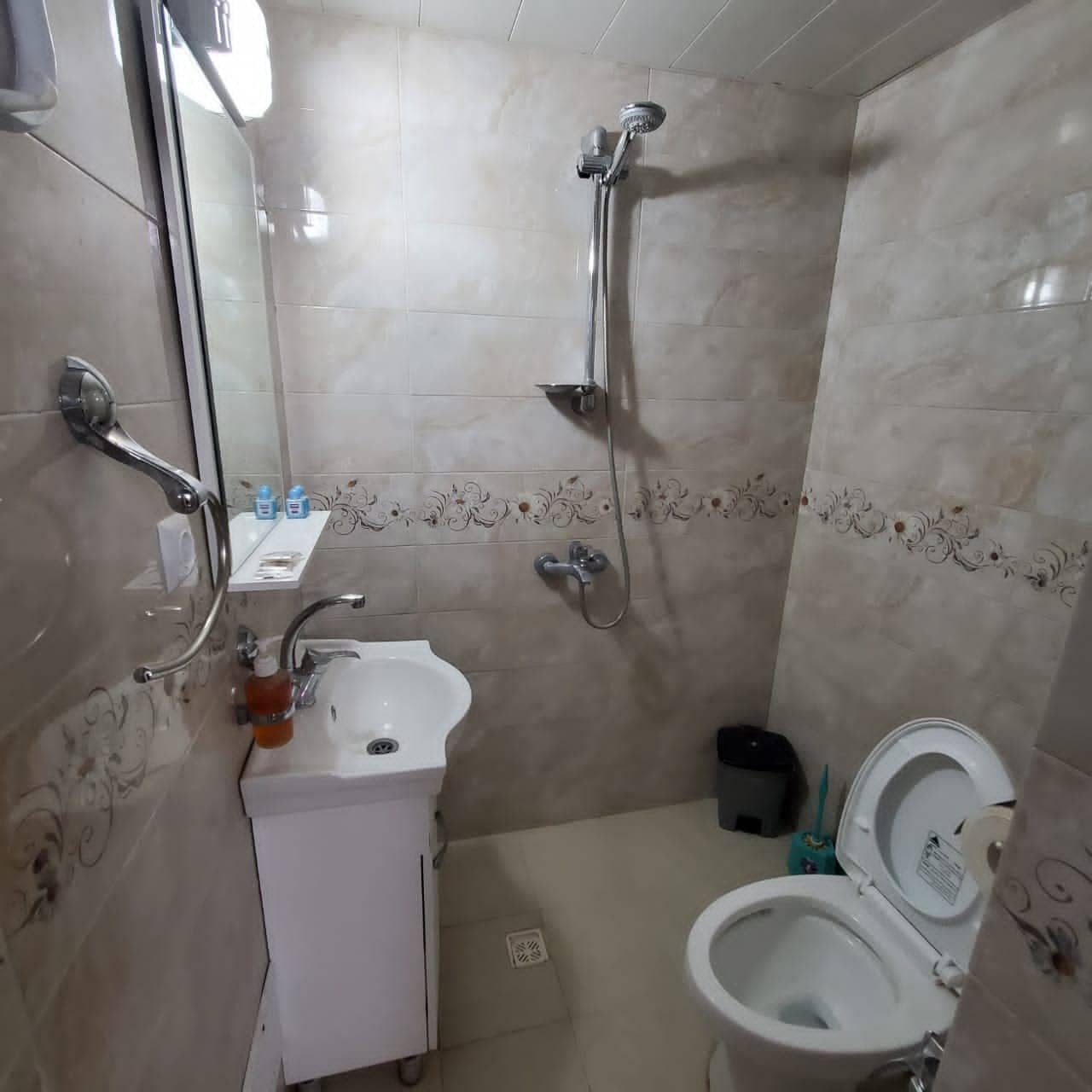 اجاره اقامتگاه بومگردی در فهادان یزد 