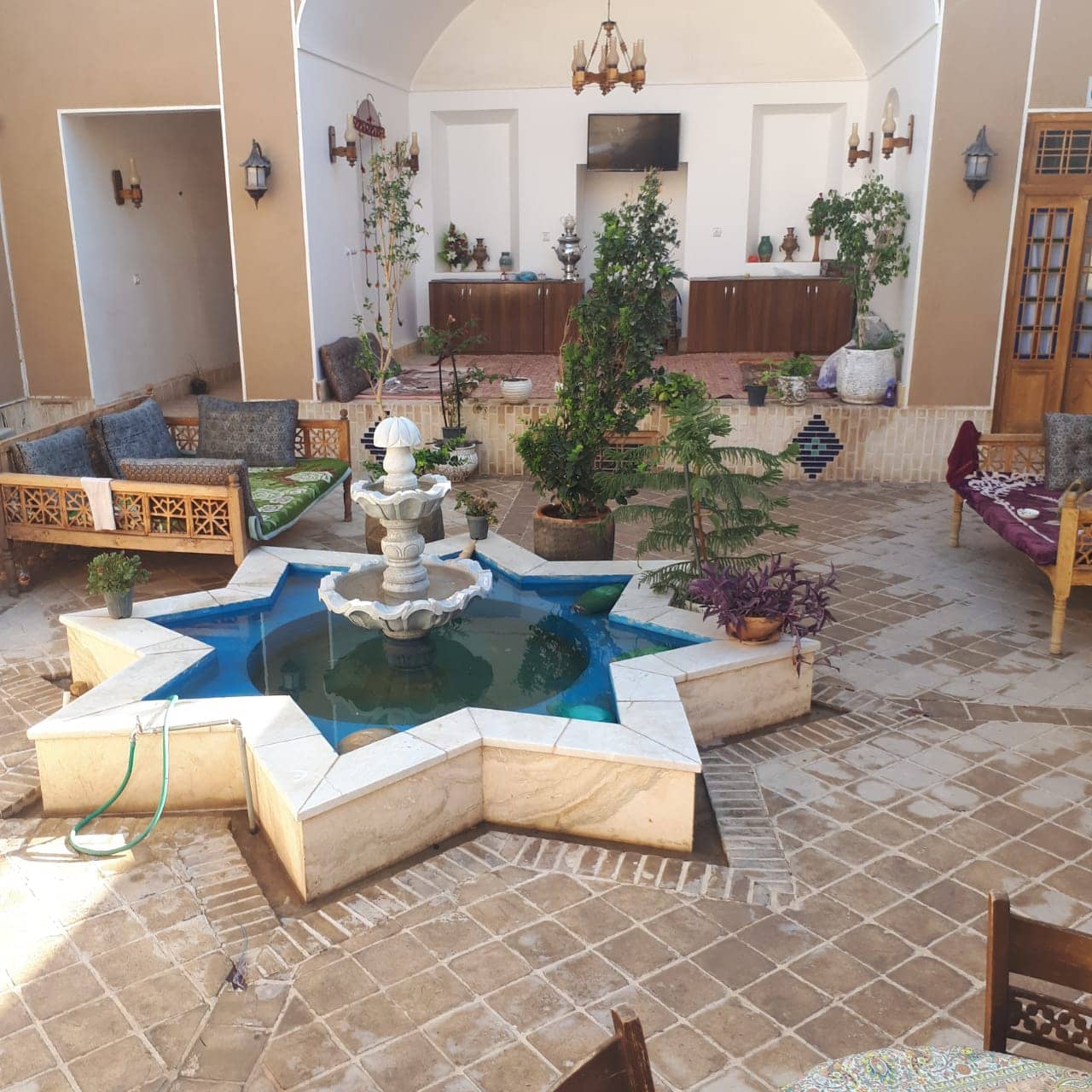 اجاره اتاق سنتی 3تخته در امام خمینی یزد