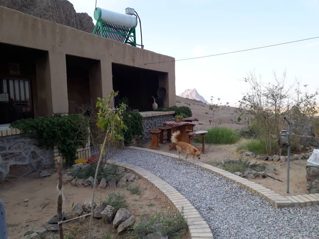 اجاره اتاق سنتی در روستای انجیره یزد