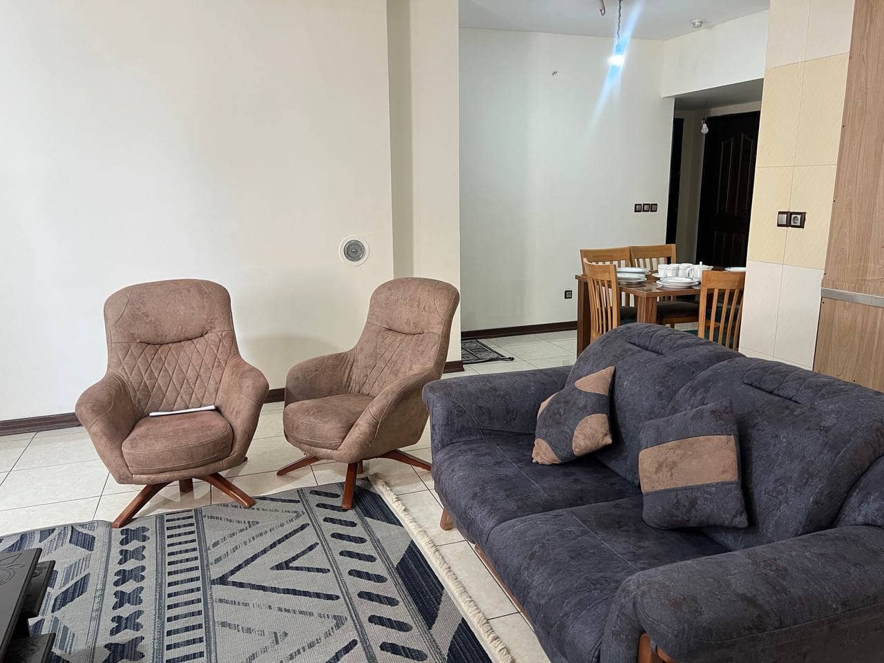 اجاره آپارتمان مبله در هجرت - سه خواب