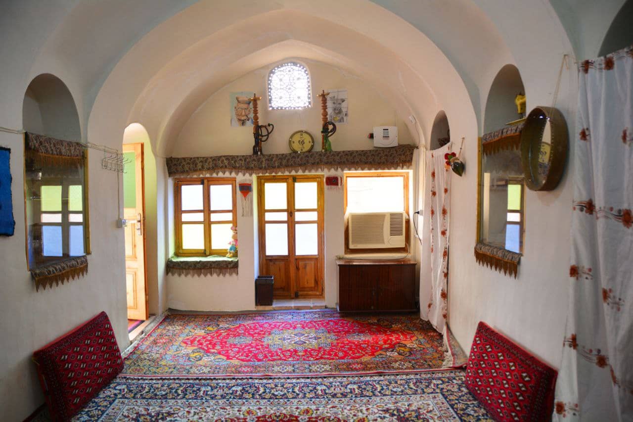 اجاره اقامتگاه سنتی در بیابانک سمنان - سرخه - شاهنشین