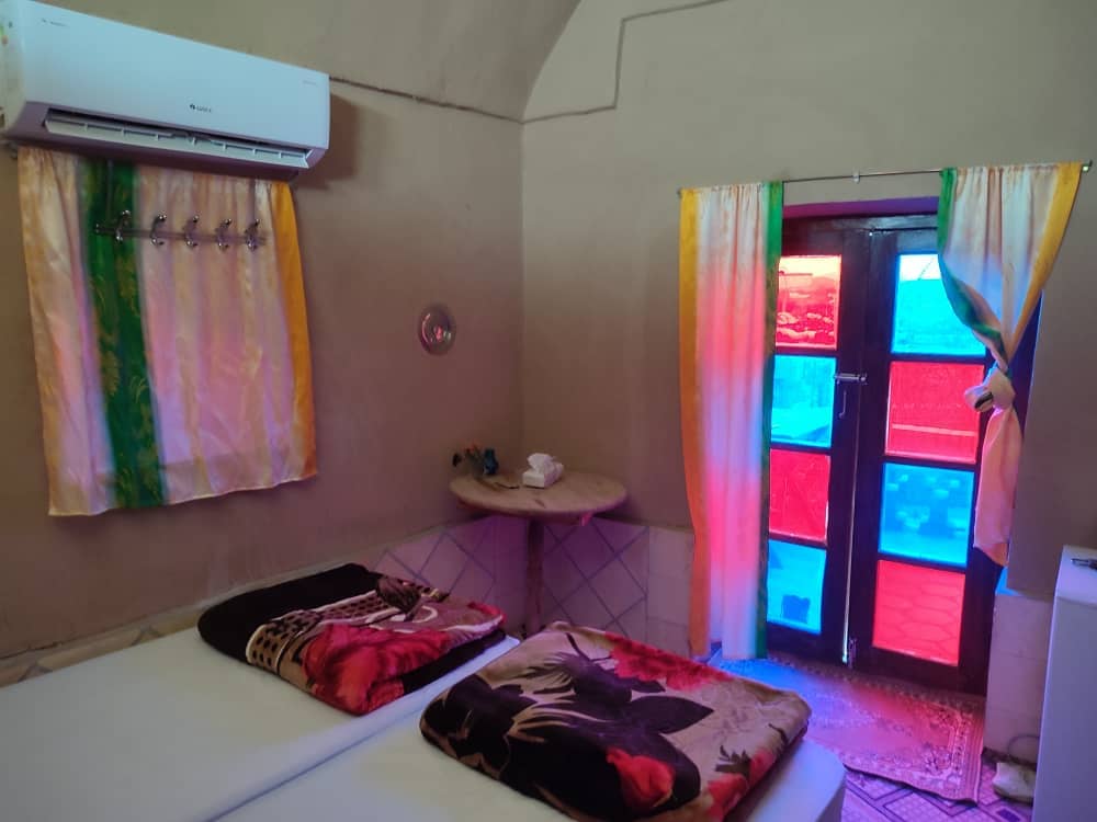 اجاره اقامتگاه بومگردی در مدوار مهریز - شمیم