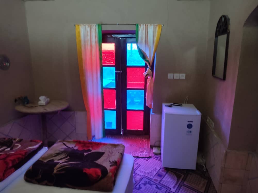 اجاره اقامتگاه بومگردی در مدوار مهریز - شمیم