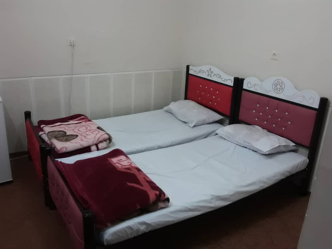 اجاره مهمانپذیر در اسلامیه تفت - 2 تخته