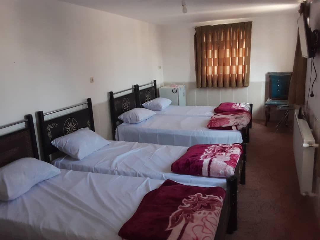 اجاره اتاق 4 تخته در اسلامیه تفت