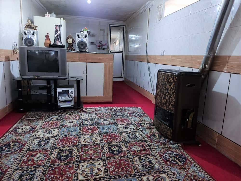 سوئیت در میدان امام شهرضا - طبقه پایین