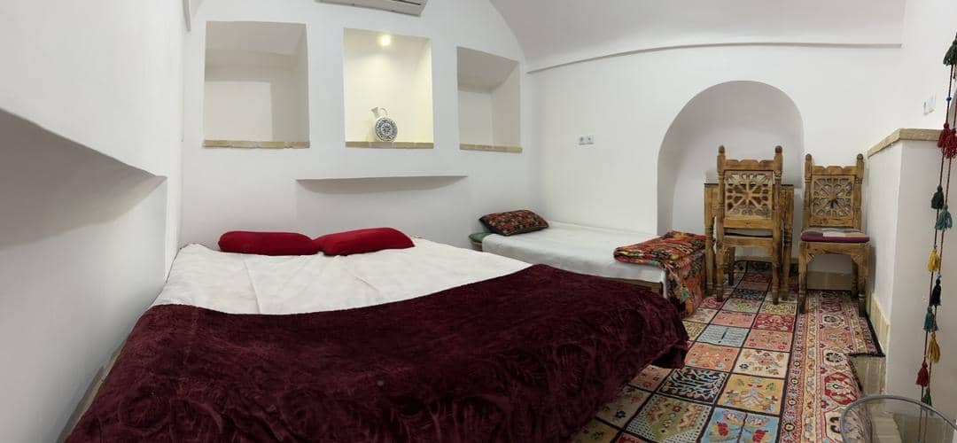 اجاره  بومگردی سنتی در بلوار امام یزد - بنفشه