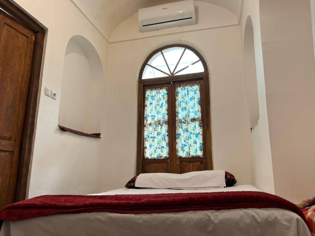 اجاره اتاق بومگردی در بلوار امام یزد - ترمه