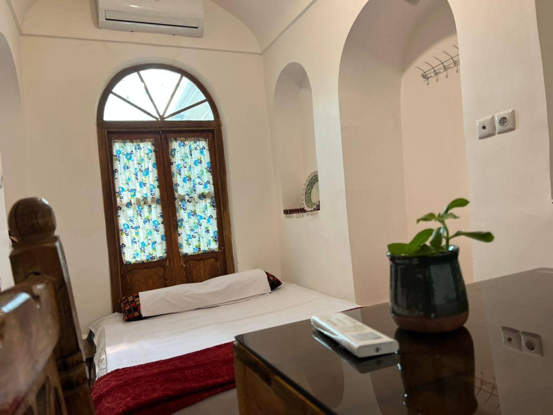 اجاره اتاق بومگردی در بلوار امام یزد - ترمه